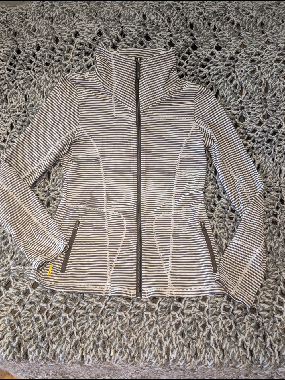 507 - Lole Striped Zip-Up Active Jacket | Athleisure Yoga Gym Layer